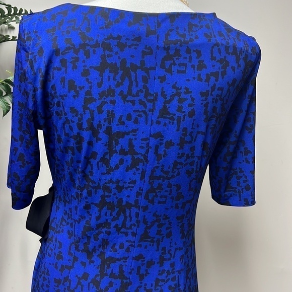 JUST TAYLOR Blue with Black pattern dress Size 4 (D1) - Picture 6 of 11